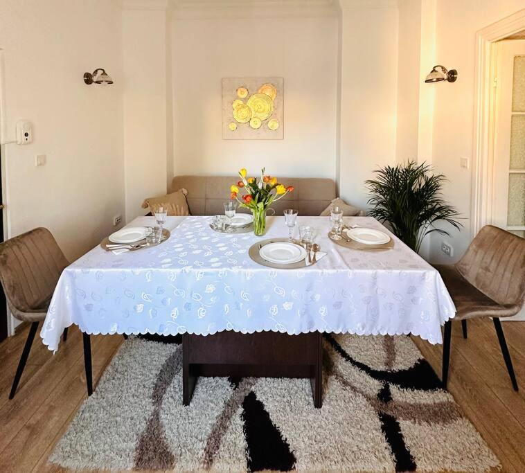 Cozy 1Br Apartment•Central•Quiet Bukarest Exterior foto