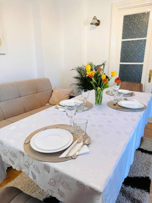 Cozy 1Br Apartment•Central•Quiet Bukarest Exterior foto